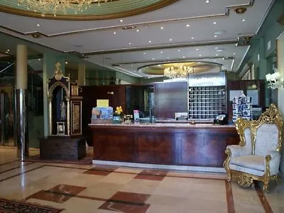 卡米诺圣地亚哥酒店 3*